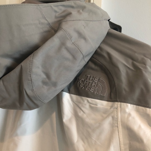 North Face Jacket, size XS - Picture 4 of 8